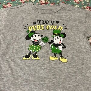 Minnie Mouse _ long sleeve shirt, new, never worn. Grey graphic tee. Kids large.